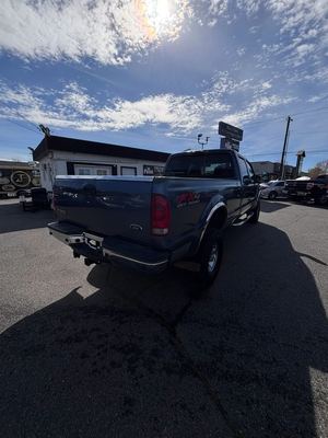 2004 Ford F-350 Super Duty Lariat photo 5