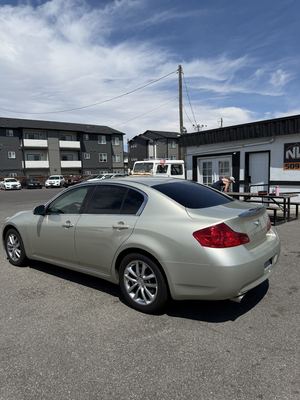 2007 INFINITI G35x Sedan photo 3